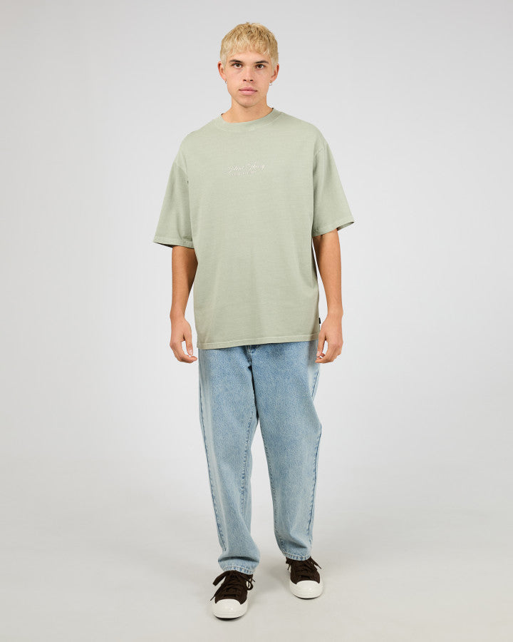 STRIDE TEE sage