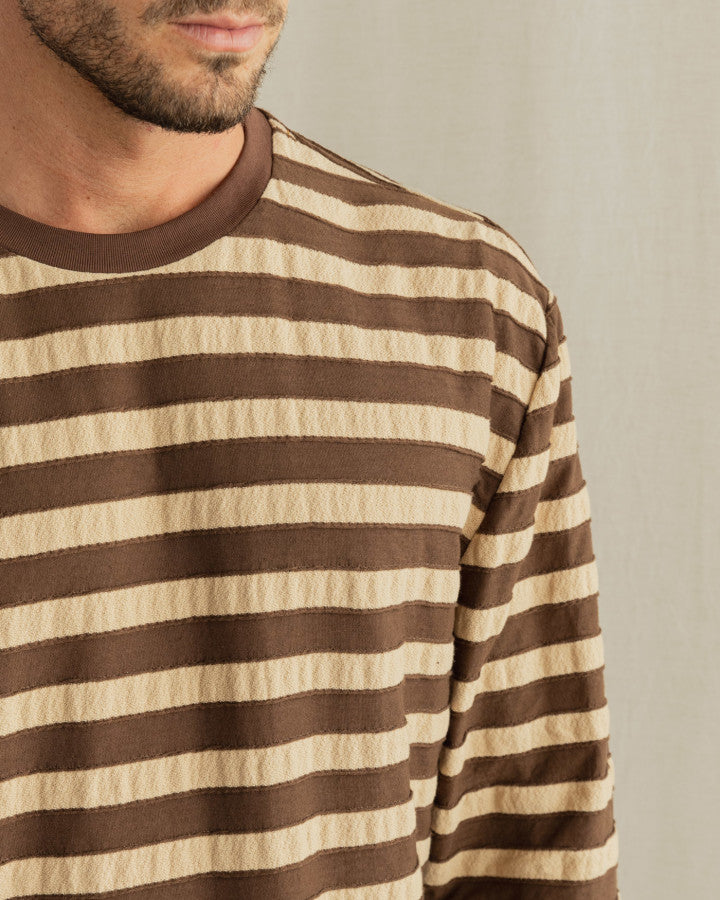 TEXTURED STRIPE LS T-SHIRT brown