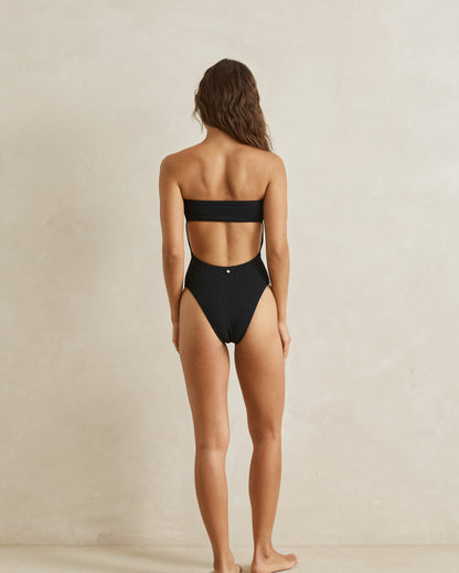 TIDEWAVE STRAPLESS ONE PIECE black