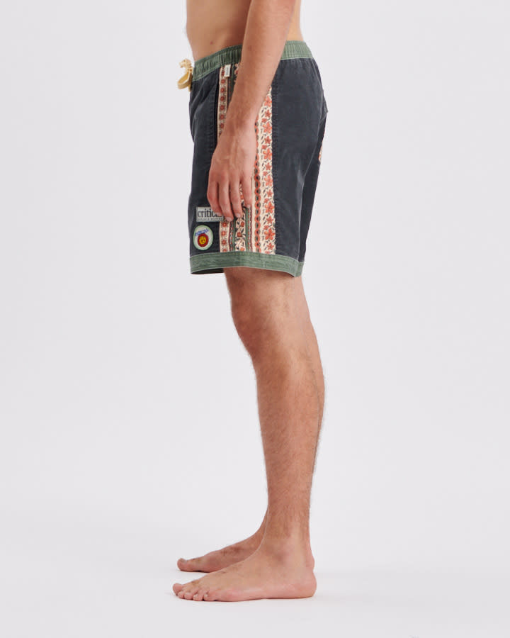 TONY 17" MIXTAPE TRUNK