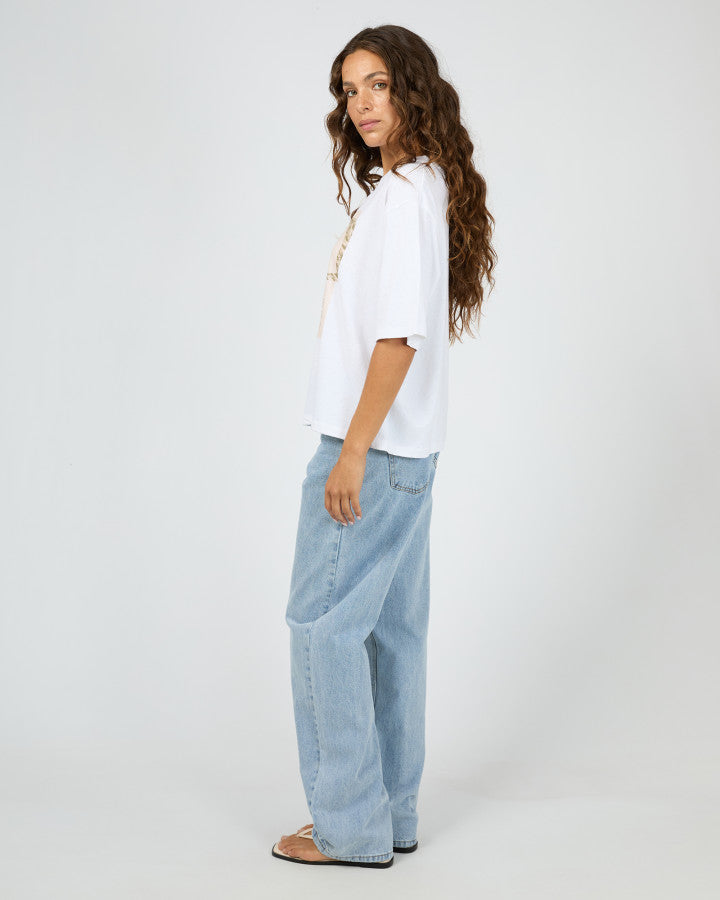 TRANQUILITY TEE white