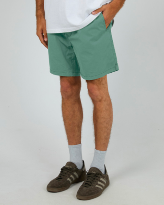TRES SHORT green
